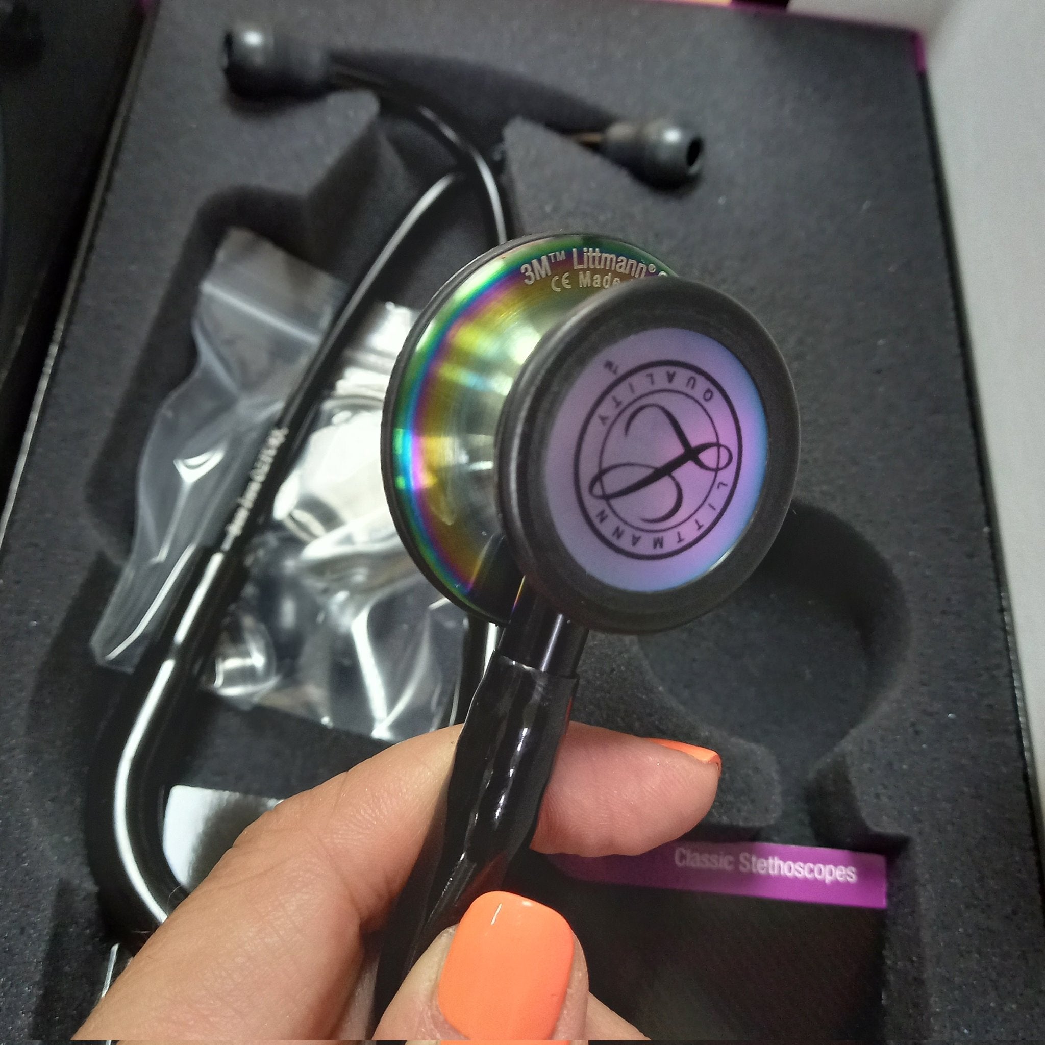 3M Littmann Classic III Stethoscope Special Black with Black and Rainbow Finish (5870) - 3M Littmann Classic III Special Edition Supplier in Pakistan - 3M Littmann Classic III 5870 Black with Rainbow Stethoscopes in Pakistan